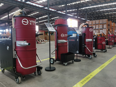 老閣糧油使用揚(yáng)子吸塵器解決粉塵問題