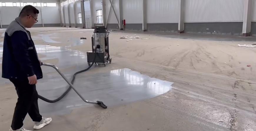 揚子工業吸塵器